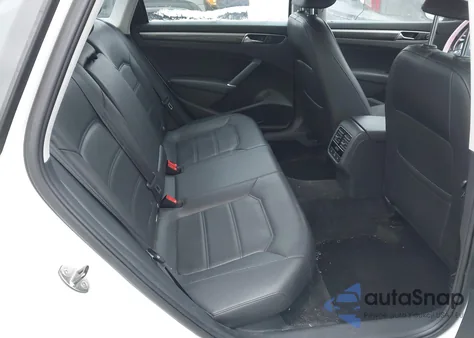 2017 Volkswagen Passat 1.8T Se из США, поврежденный, VIN 1VWGT7A30HC032977